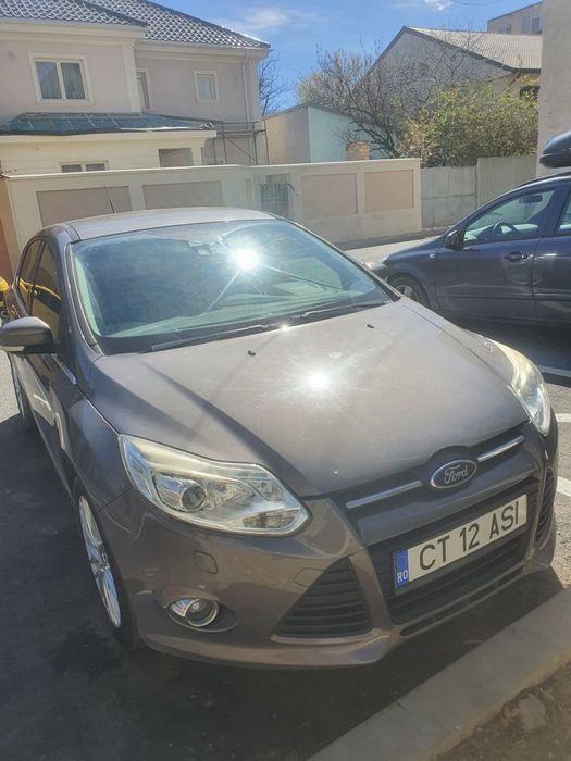 Vând Ford Focus 1.6, 182CP din fabrica