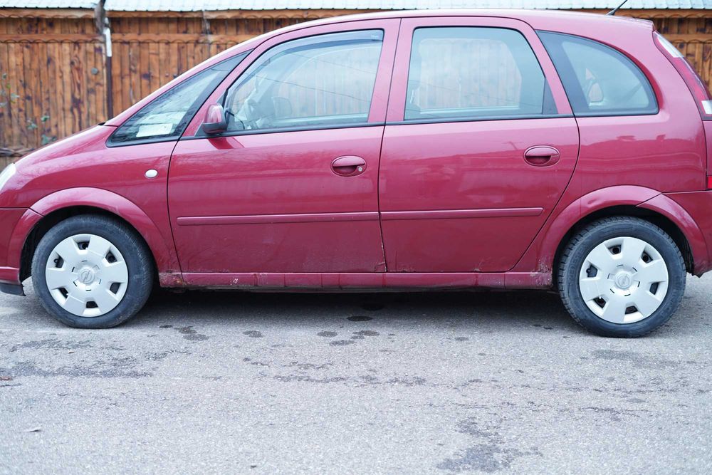 Se vinde Opel Meriva 2006 1.6 GPL benzină