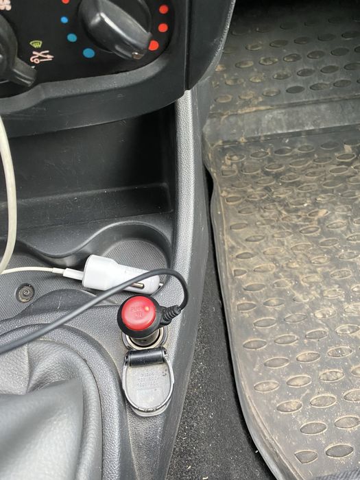 Видеорегистратор автомобильный в отличном состоянии