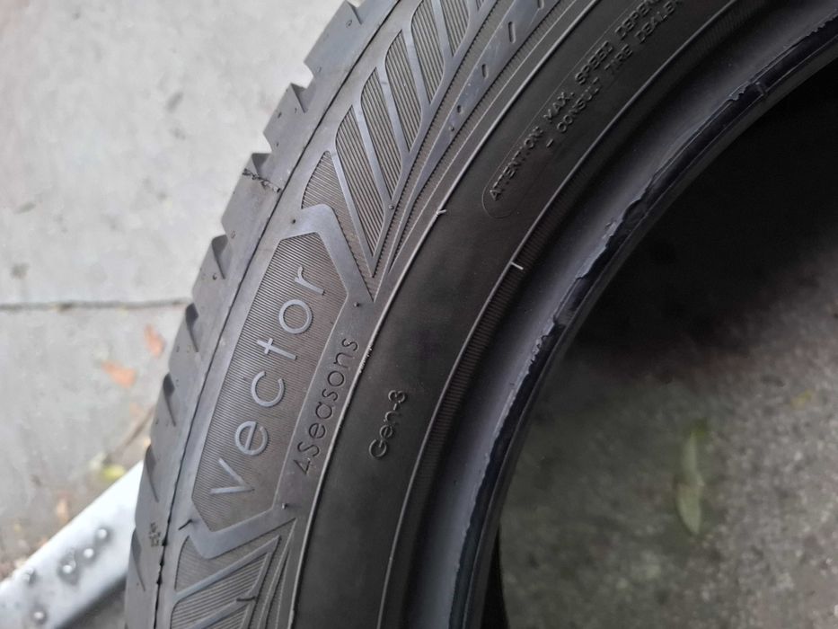 4 Всесезонни гуми Goodyear 205/55/17 DOT21 7mm