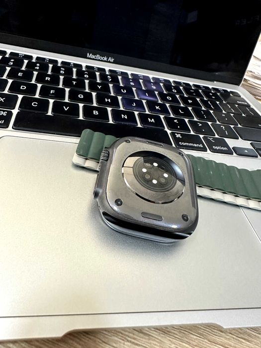 Apple Watch Ultra 2 2024