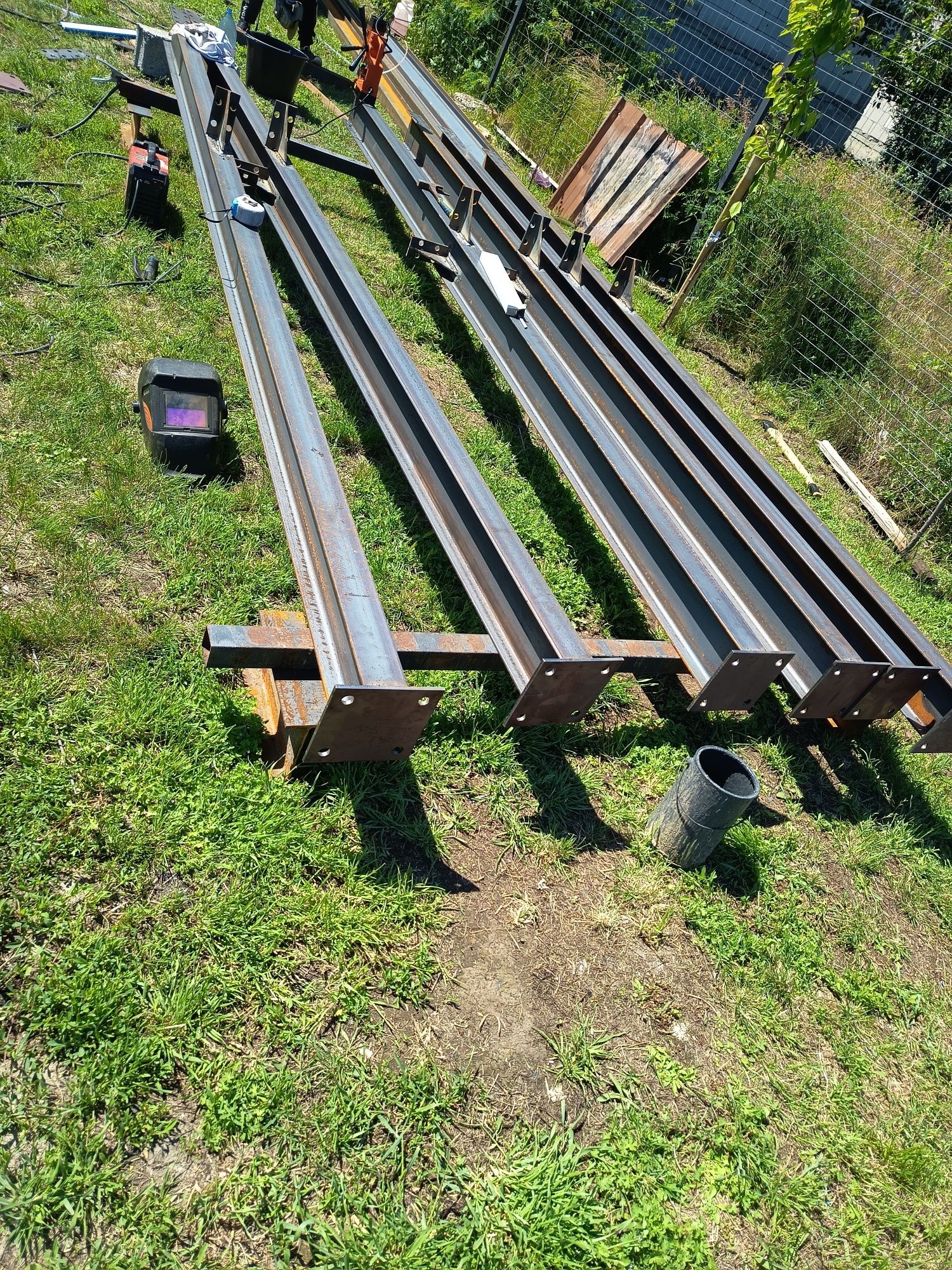 construim hale metalice la comanda