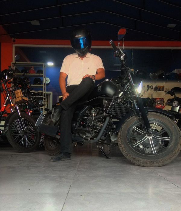 Мотоцикл Lifan 200