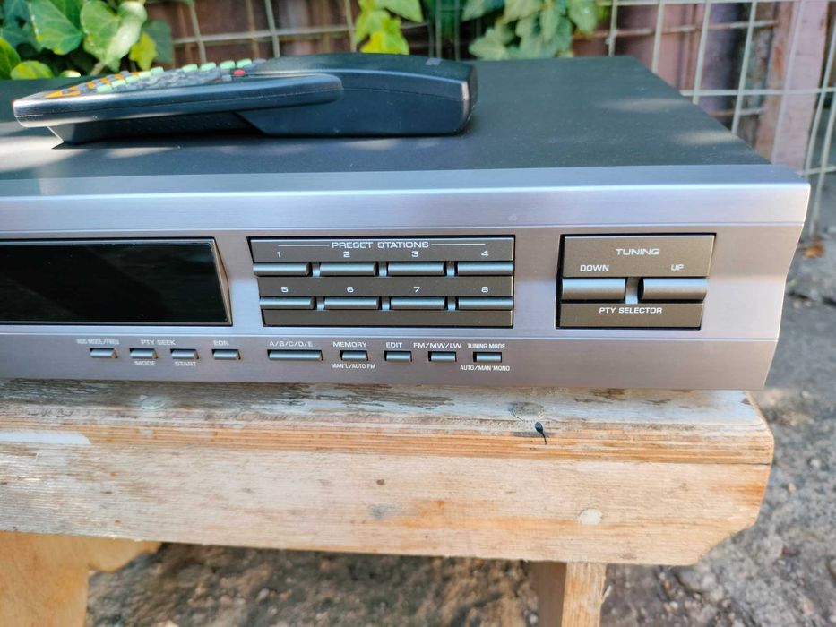 Yamaha TX- 492 RDS