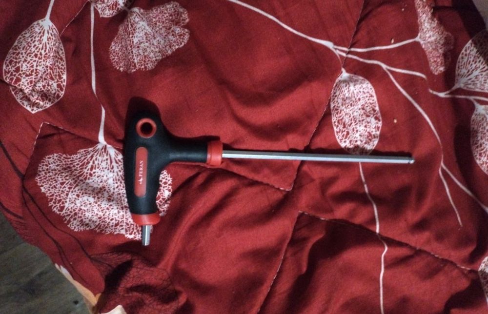 Aparat de masaj interior  cu accesorii