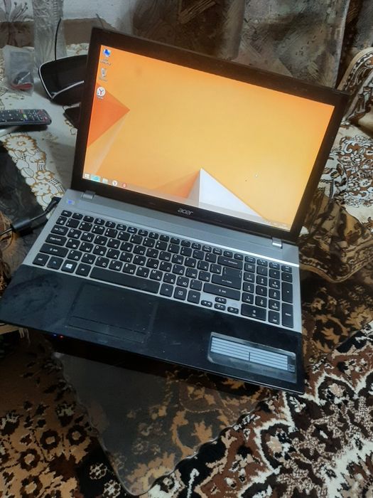 Продам б/у ноутбук Aser