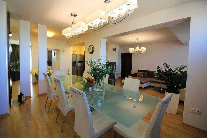 Продава се Четиристаен апартамент в София, Лозенец - 103 кв.м за 2039 €/кв.м - Снимка #1