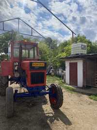 UTB tractor u650