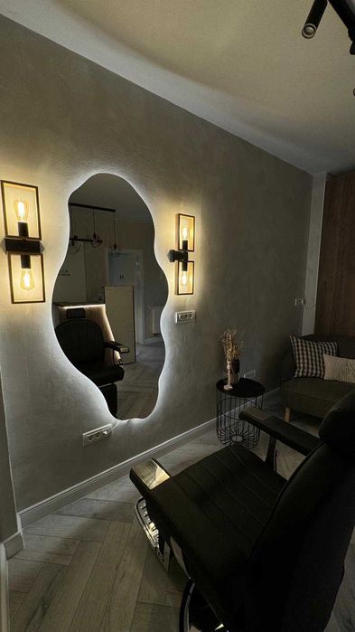 Inchiriez post hair-stylist