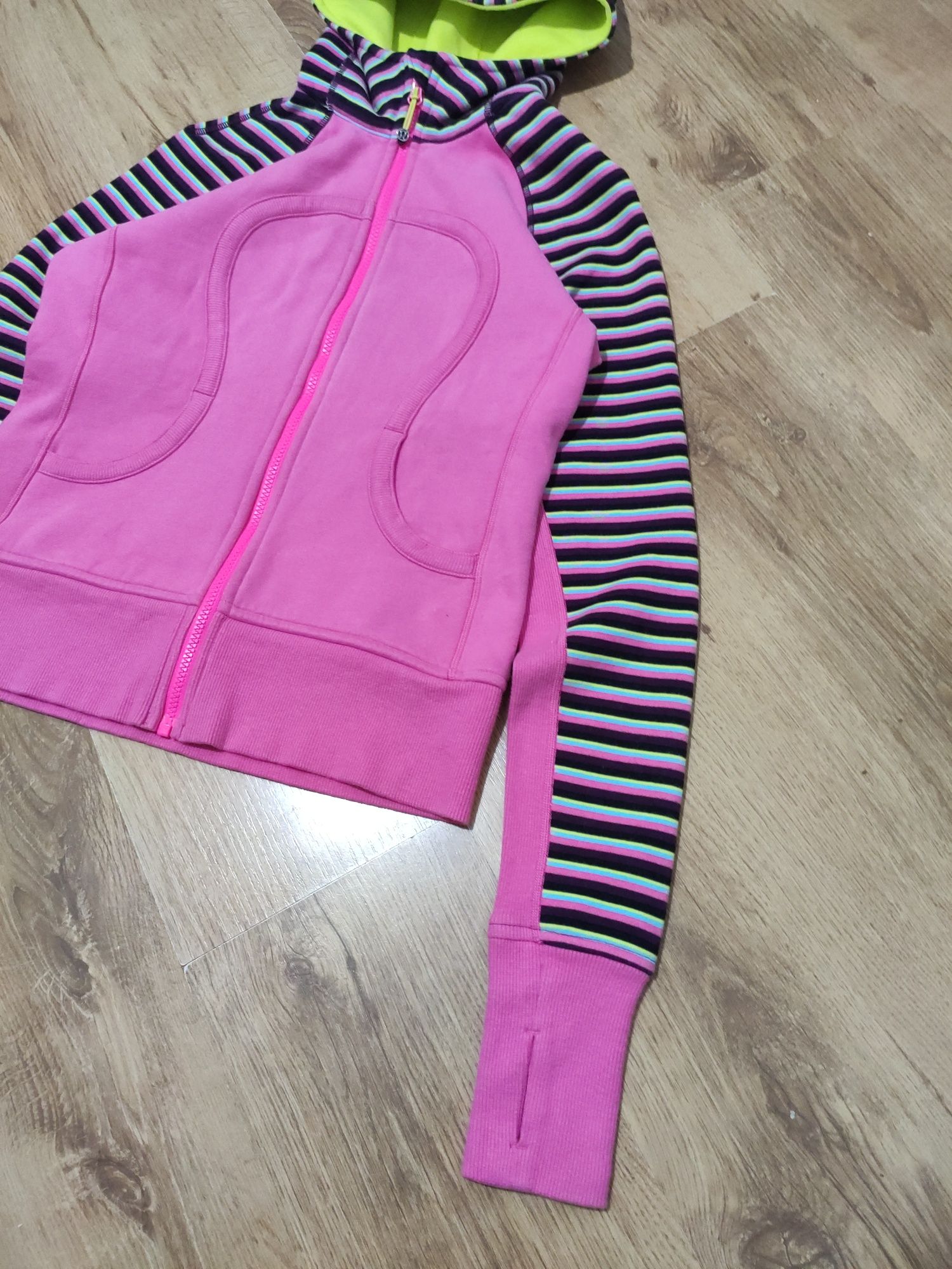 Hanorac damă Lululemon mărimea 6 USA S/M