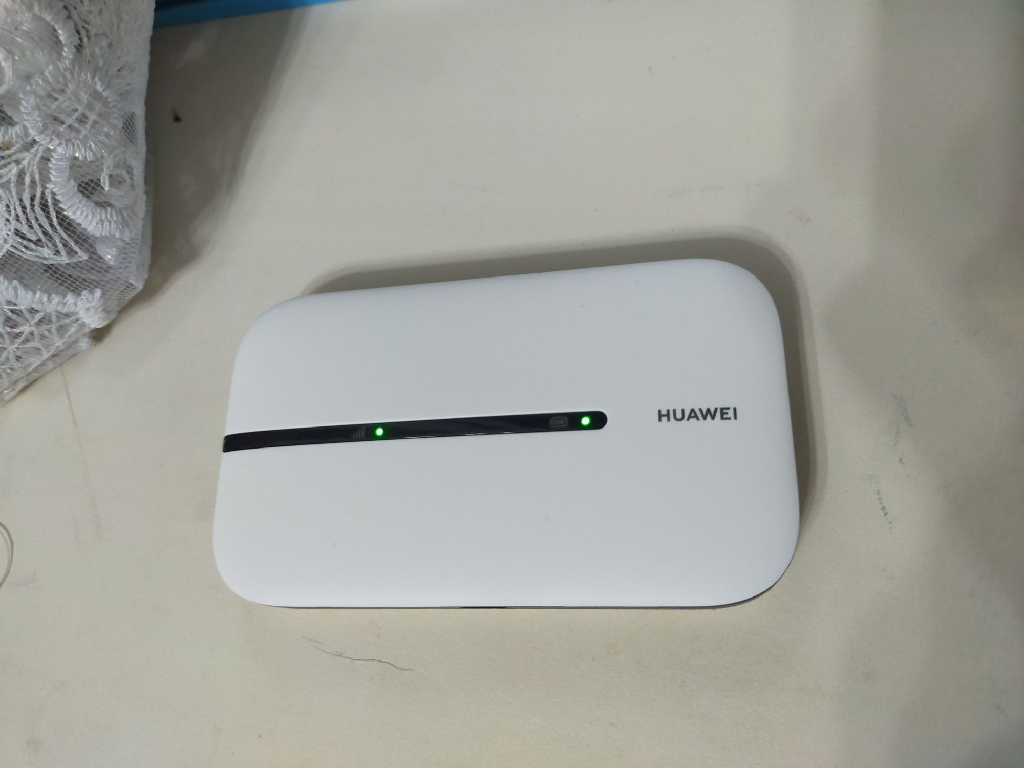 Huawei mobile Wi-Fi 3s routers 4G