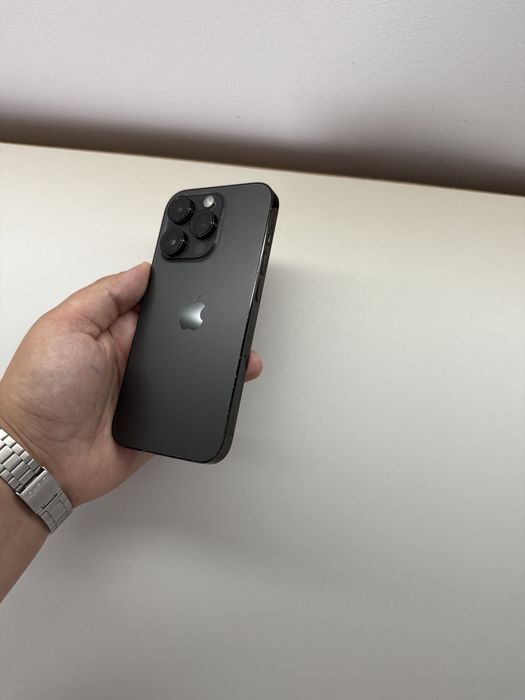 Vand iphone 14 pro,256GB