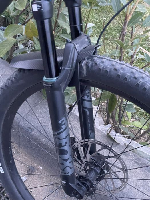 Bicicleta full suspension cube 122