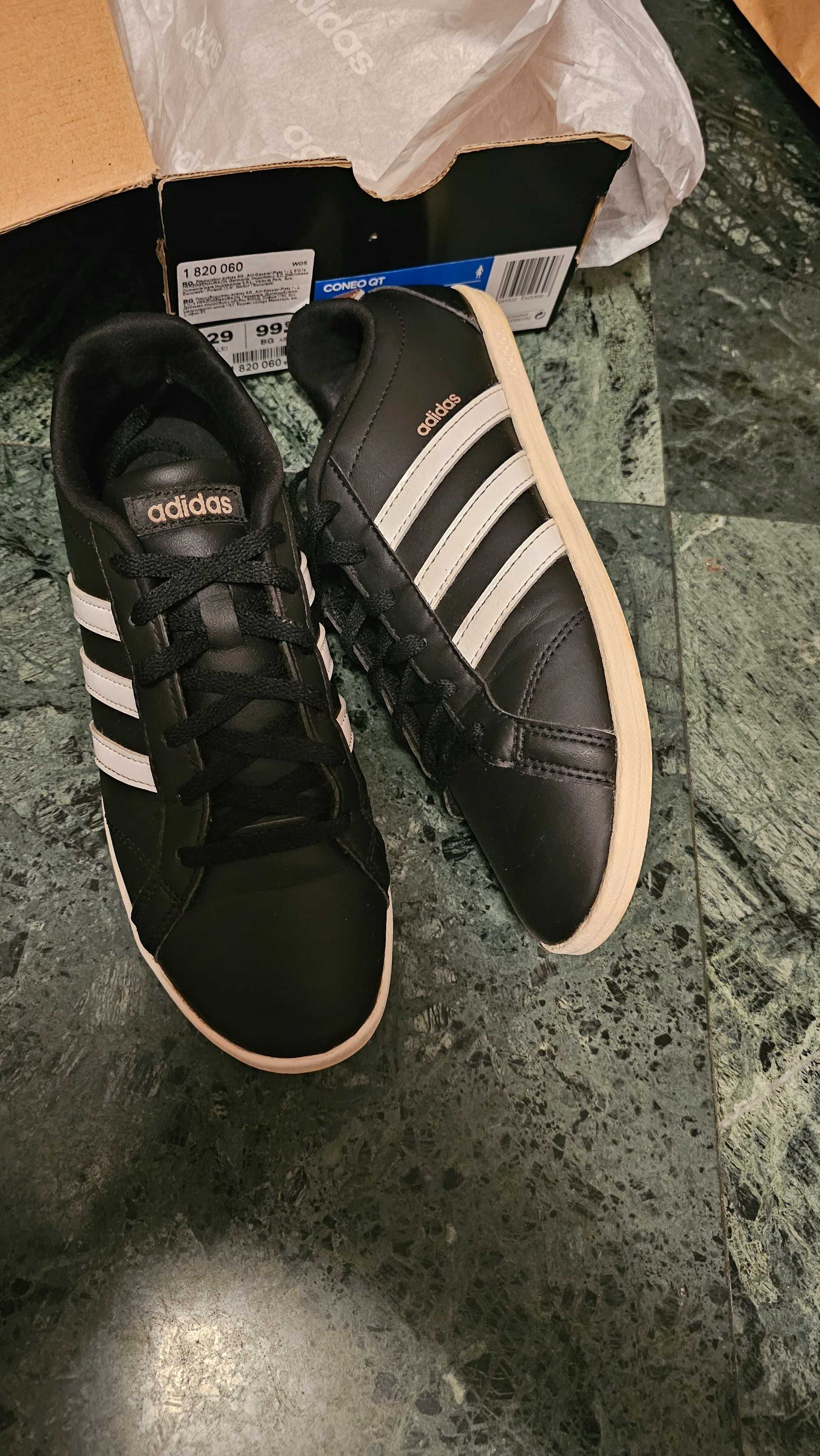 Дамски маратонки Adidas 37