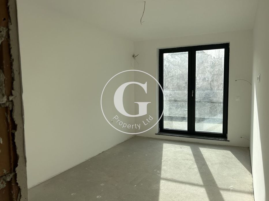 Продава се Двустаен апартамент в София, Център - 80 кв.м за 3263 €/кв.м - Снимка #8