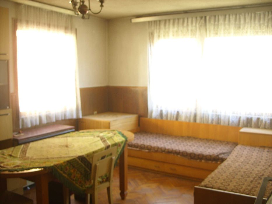 Продава се Многостаен апартамент в Тетевен - 117 кв.м за 616 €/кв.м - Снимка #1