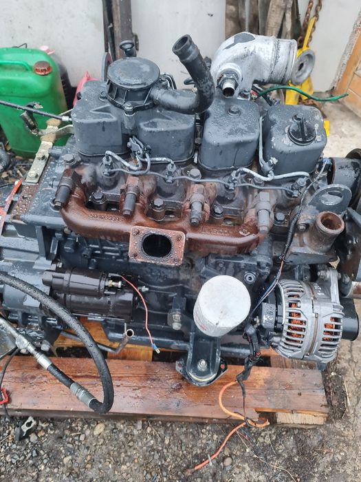 Motor Iveco 4 cil + pompe pt budoexcavator /alte utilaje