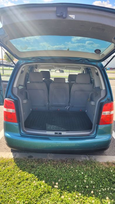 Volkswagen Touran 2.0 TDI - 2004 - 7 locuri