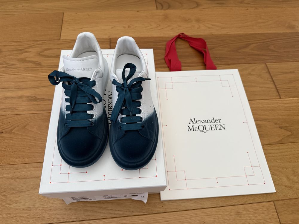 Обувки Alexander McQueen