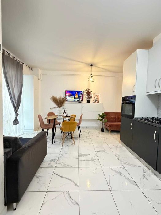 Apartamente 1-2-3 Cam RegimHotelierIasi Palas Aeroport Centru Tatarasi