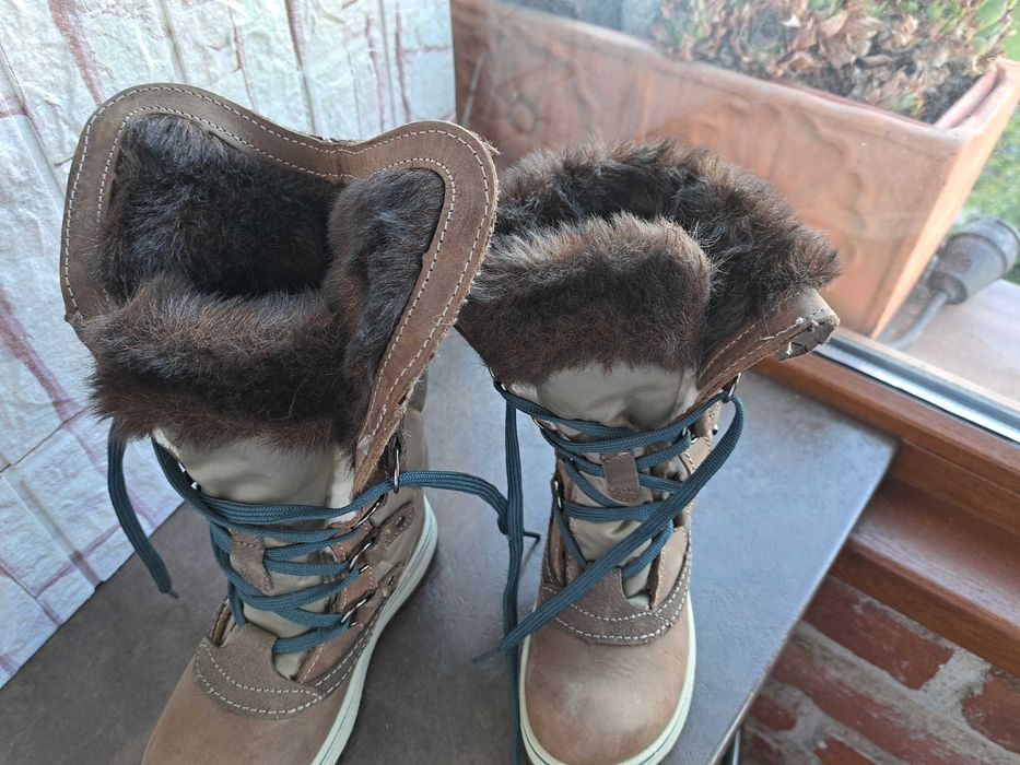 детски ботуши,зимни обувки,боти,апрески,номер28 за момиче