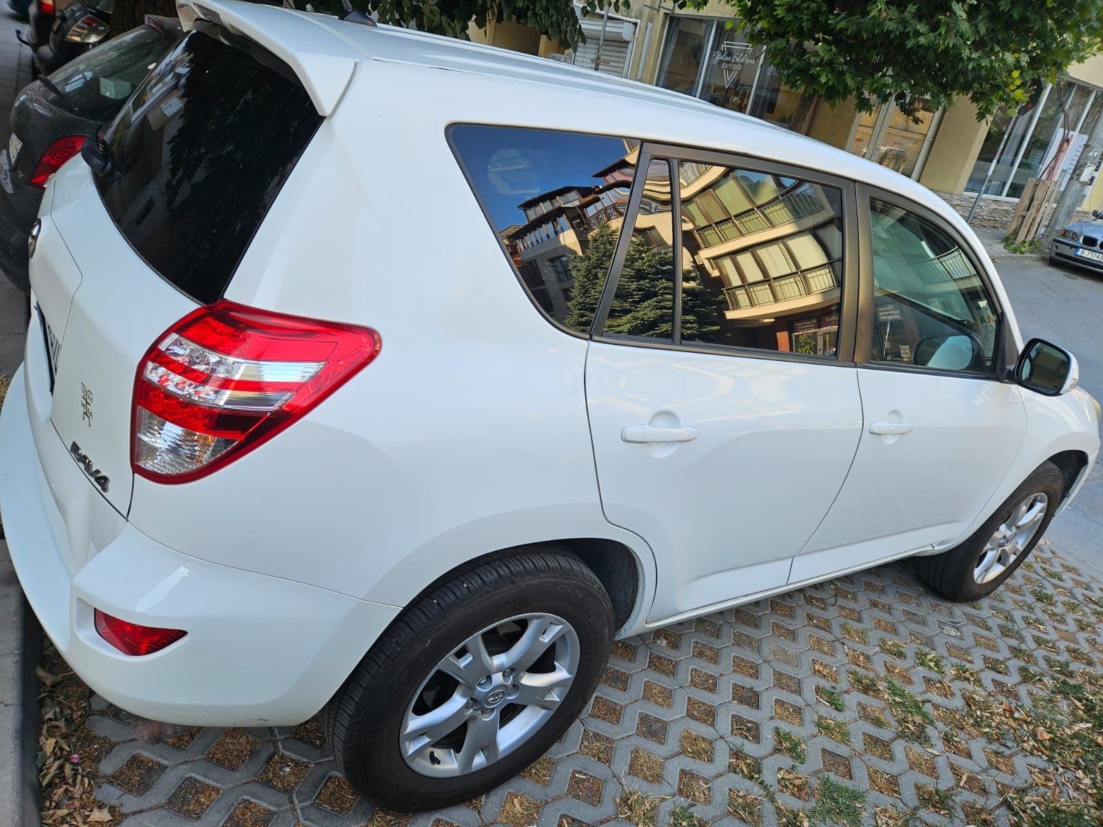 Toyota rav4 продава  личния автомобил