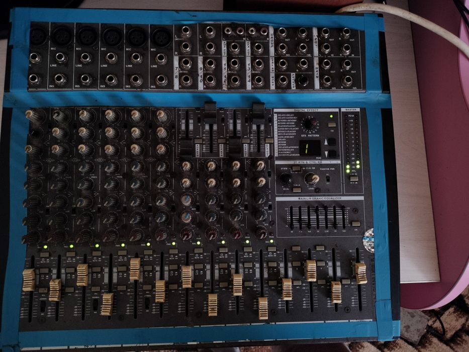 Mixer audio în stare buna
