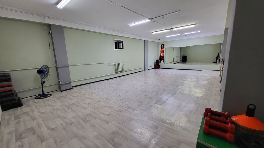 Сдаётся зал в аренду