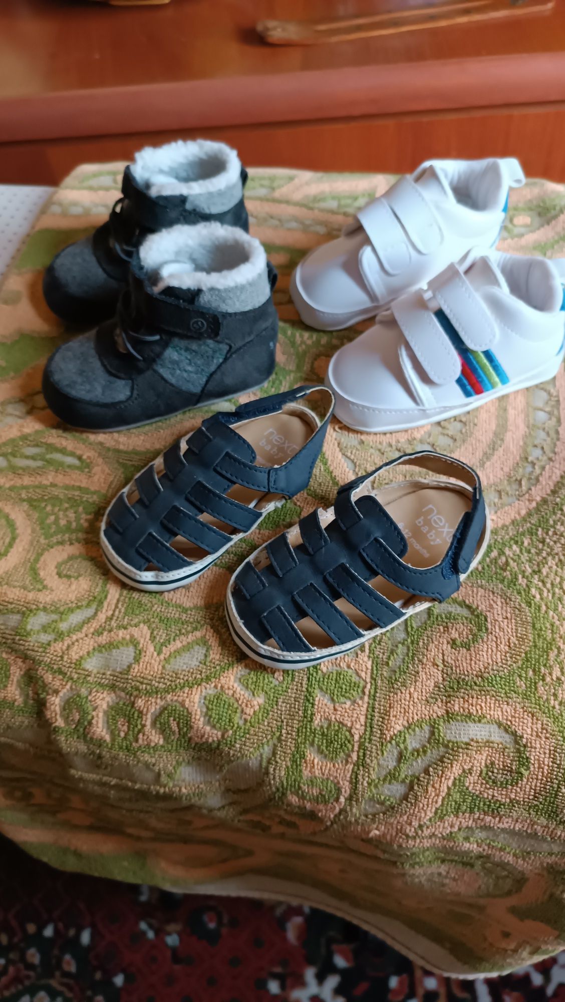 Обувь для малыша.
