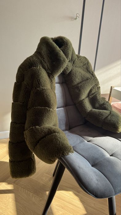 Продам брендовую шубу