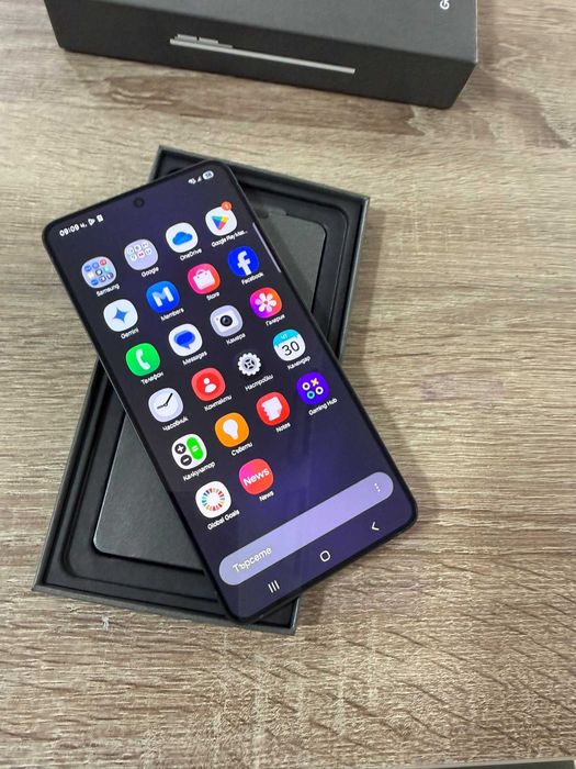 Телефон Samsung Galaxy S25 Edge-ново