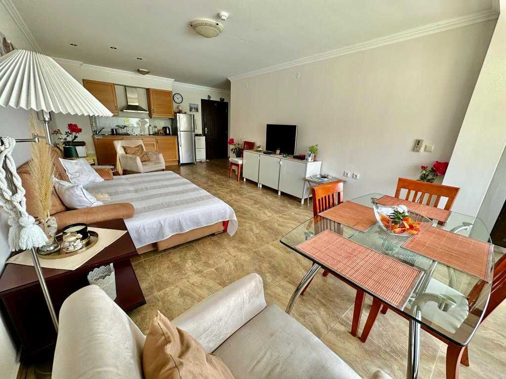 Продава се Двустаен апартамент в Свети Влас - 67 кв.м за 1792 €/кв.м - Снимка #3
