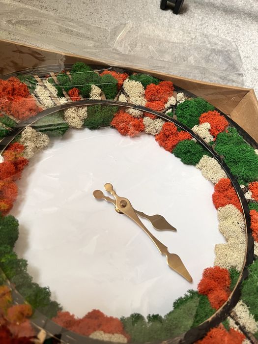 Cadou Ceas decorativ licheni