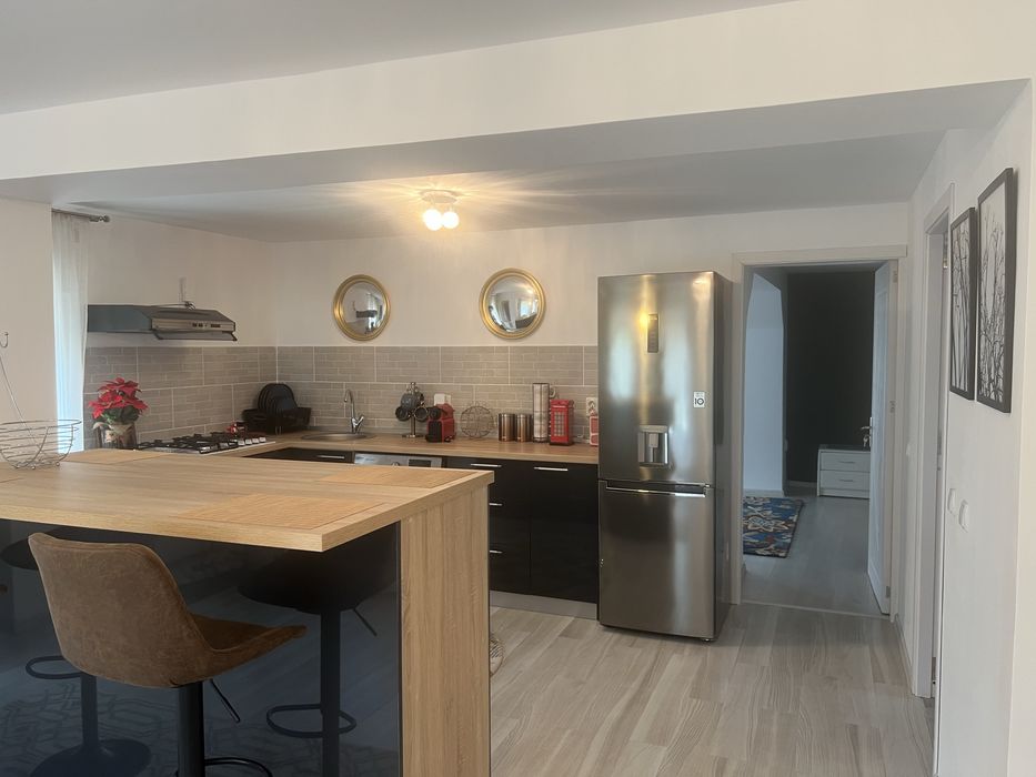 Mobila bucatarie cu insula