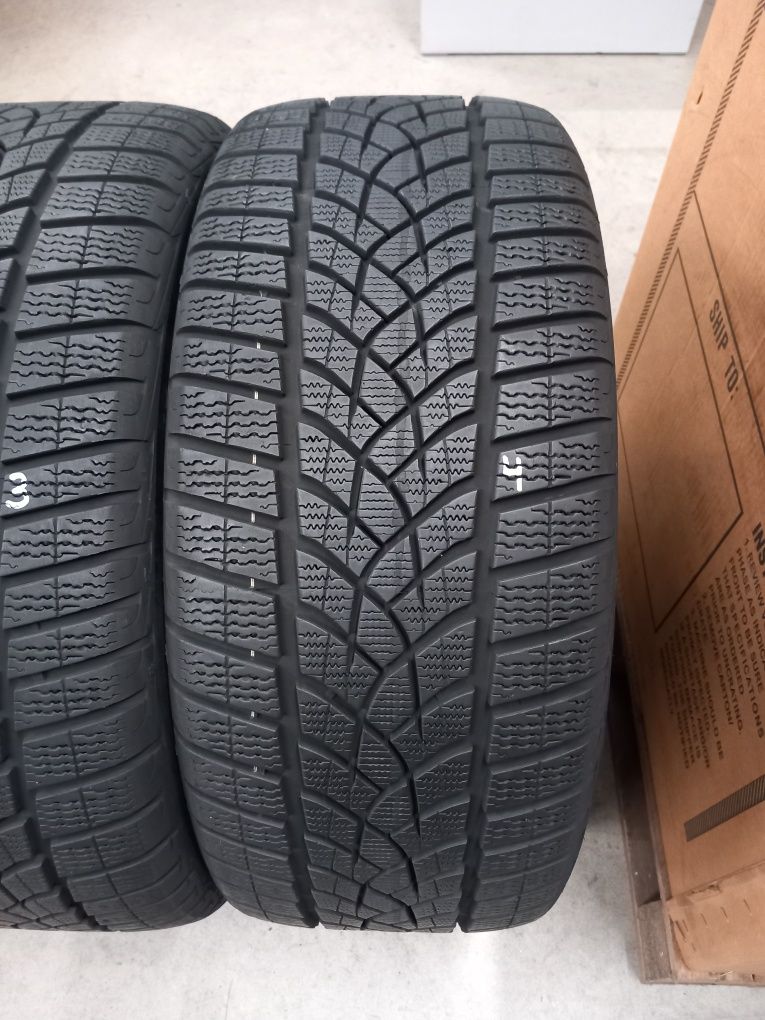 265/40R20 104V 4бр.GOODYEAR (AO) Неразличими от НОВИ