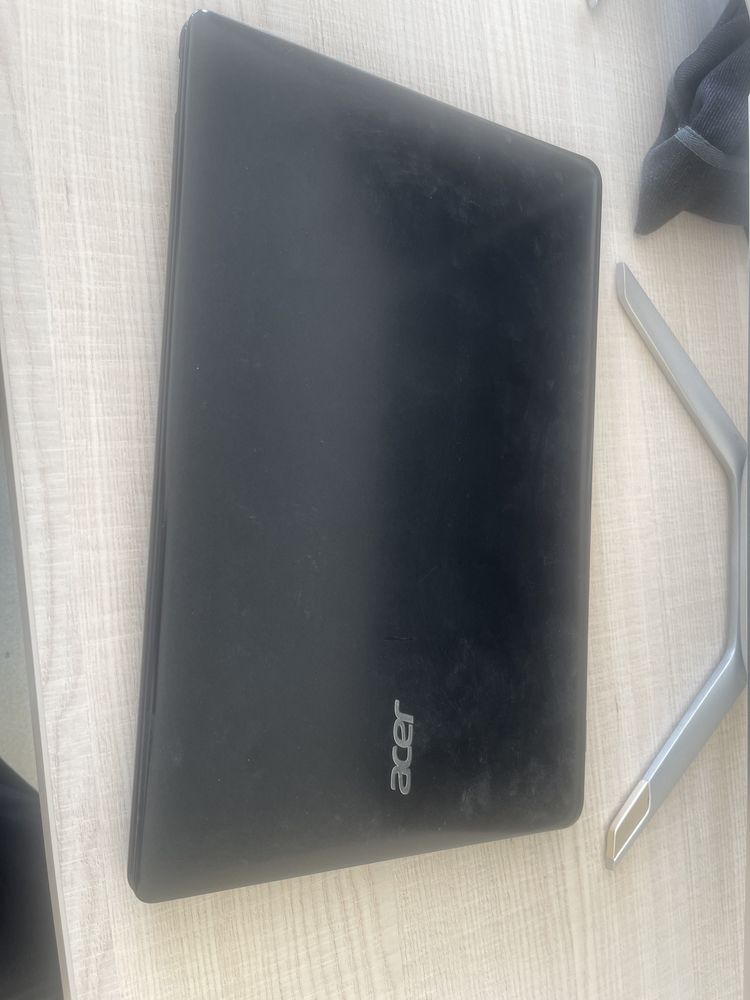 Notebook Acer i3