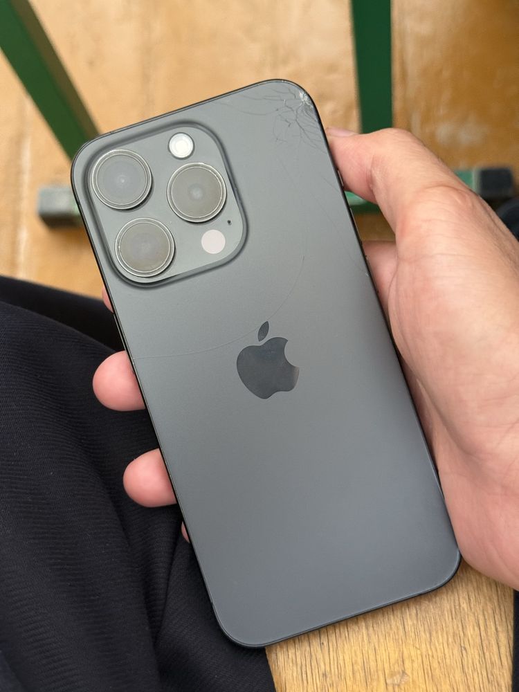iphone 15 pro
