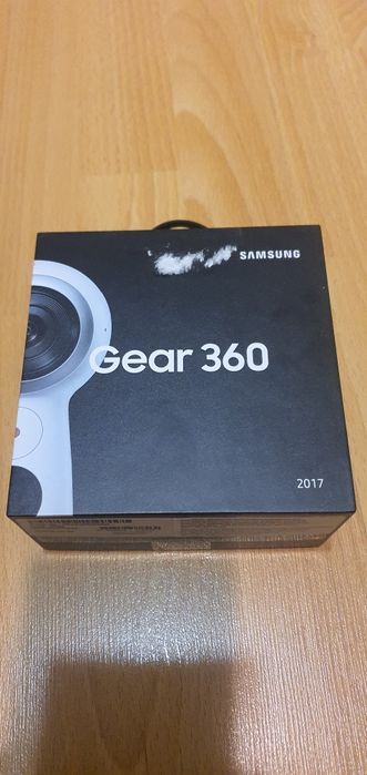 Samsung Gear camrra 360⁰ SM R210
