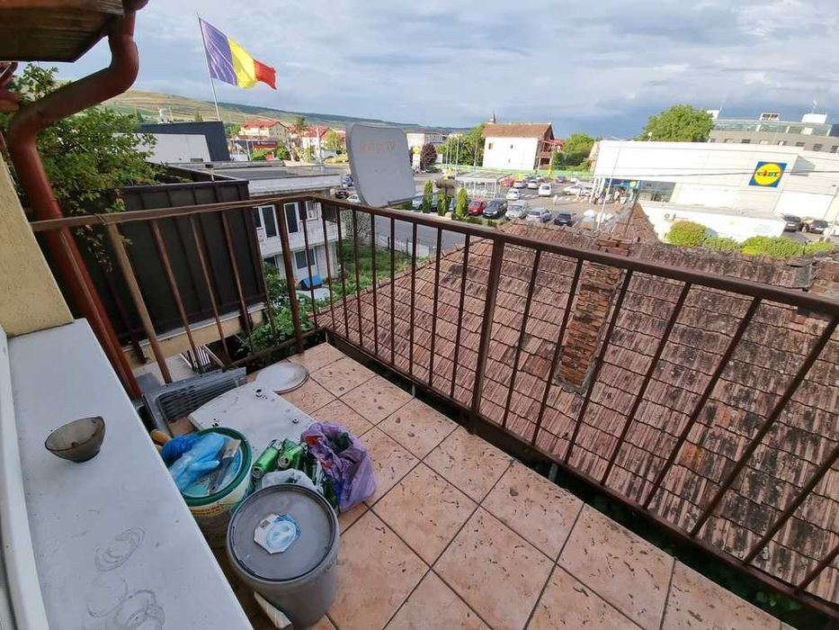 Apartament cu 3 camere, 2 balcoane, parcare in Floresti, Eroilor, Lidl