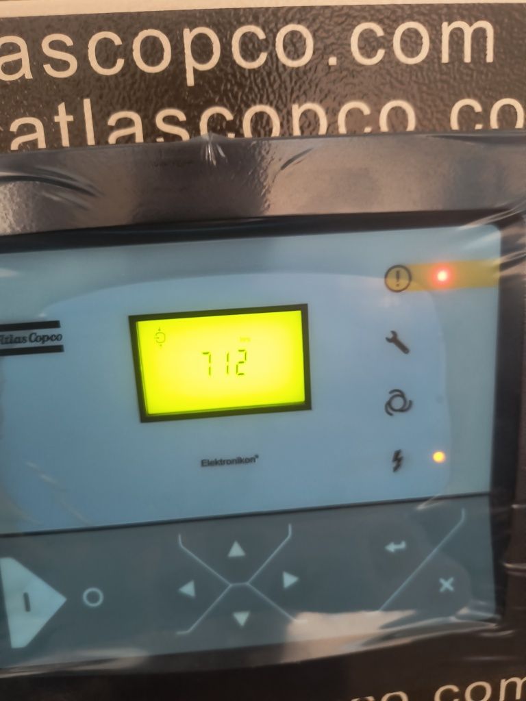 Почти нов !! 712 ч.  Atlas Copco винтов комхресор GA11FF 11kw