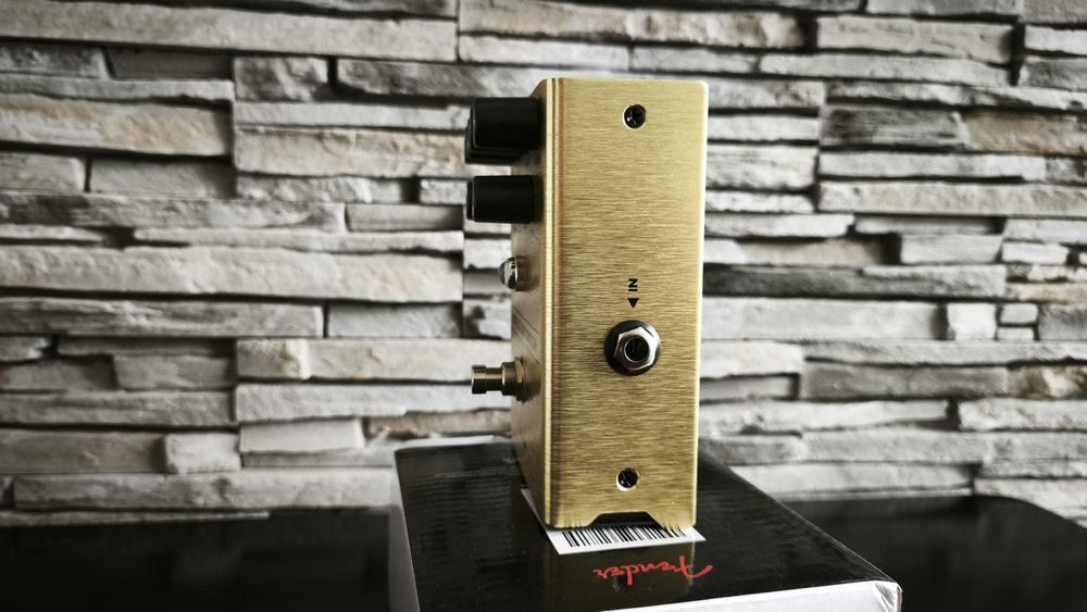 Pedala chitara electrica efect Fender Pugilist Distortion - Garanție