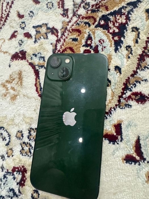 Айфон 13 в идеальном состоянии