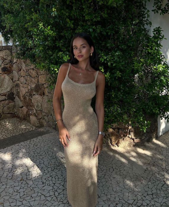 Златна рокля фино плетиво