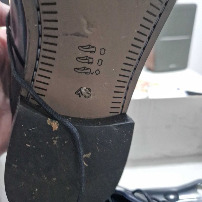 Costum cu guler rusesc, pentru ceremonii, super elegant si pantofi