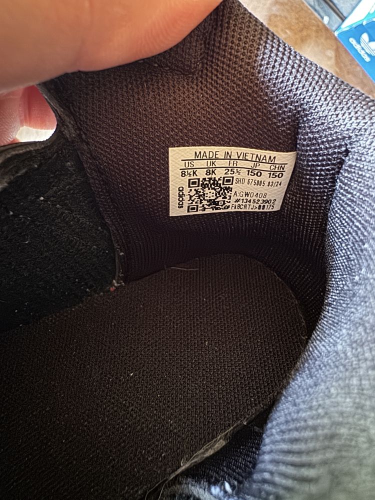 Adidas високи маратонки