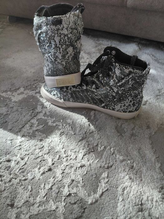 Дамски кецове SUPRA