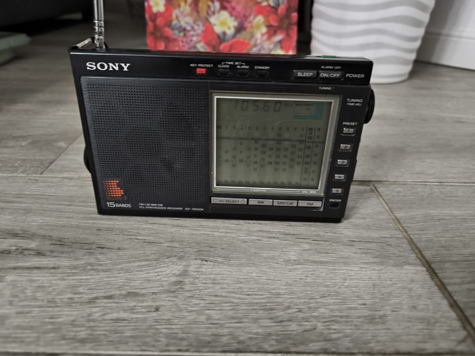 Radio Sony ICF-7600DA