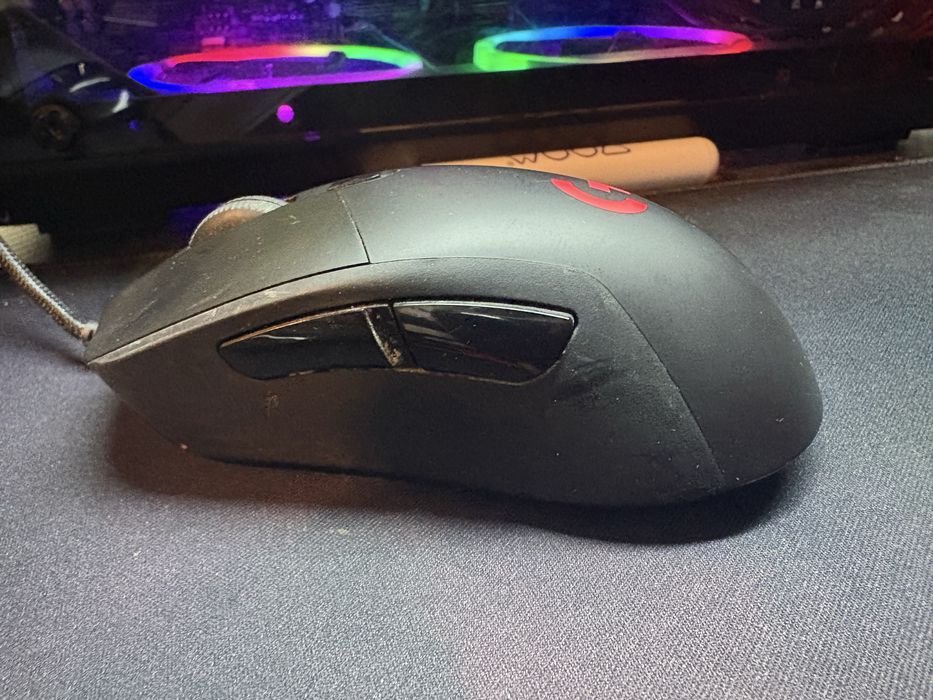 геймърска мишка Logitech G403