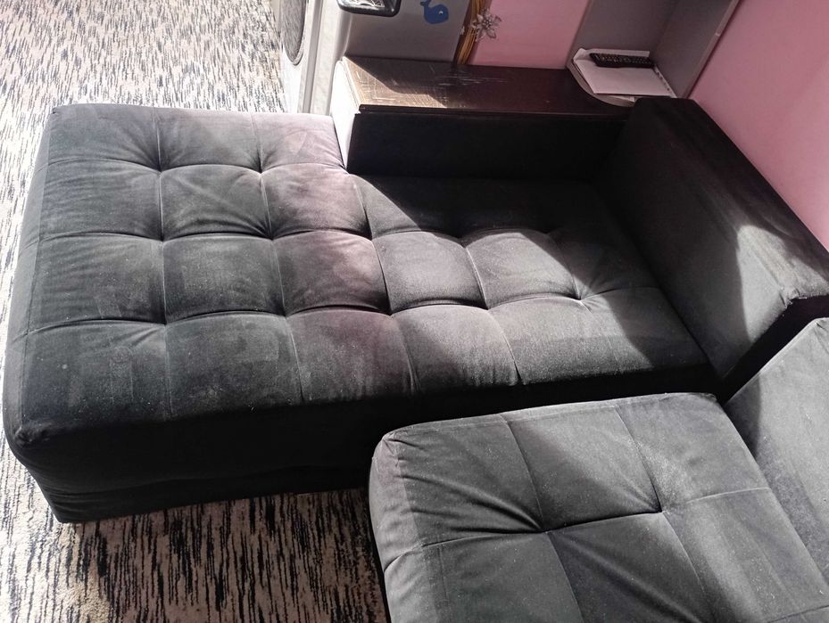 Ъглов диван в много добро състояние-250/158см -350 лв