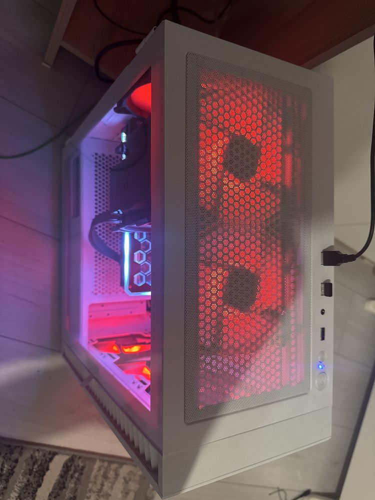 Компютър RTX3060TI Ryzen 7 5700x 3200mhz 16GB Ram